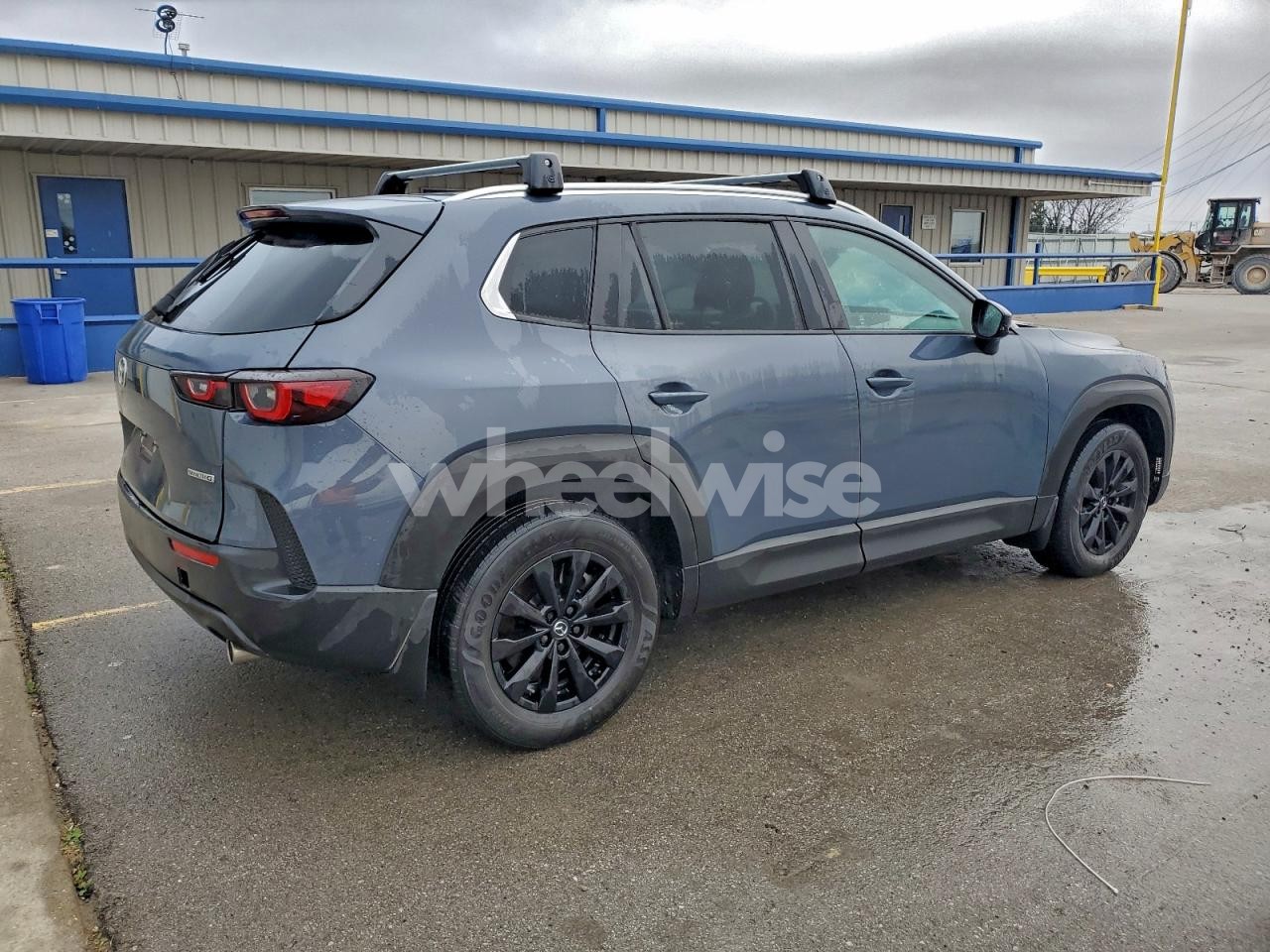 Photo 3 of 2024 MAZDA CX-50 PREFERRED (VIN 7MMVABBM3RN243266)