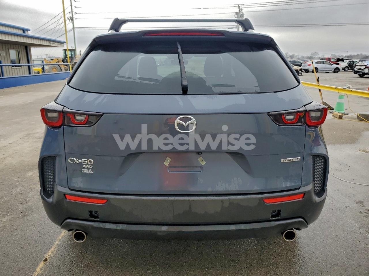 Photo 6 of 2024 MAZDA CX-50 PREFERRED (VIN 7MMVABBM3RN243266)