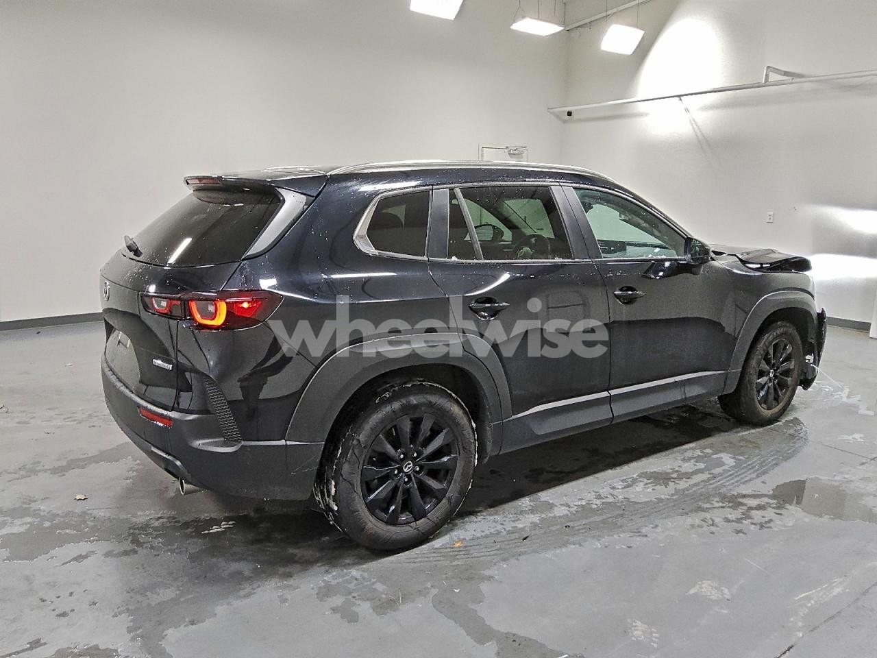 Photo 3 of 2025 MAZDA CX-50 PREFERRED (VIN 7MMVABBM6SN319973)