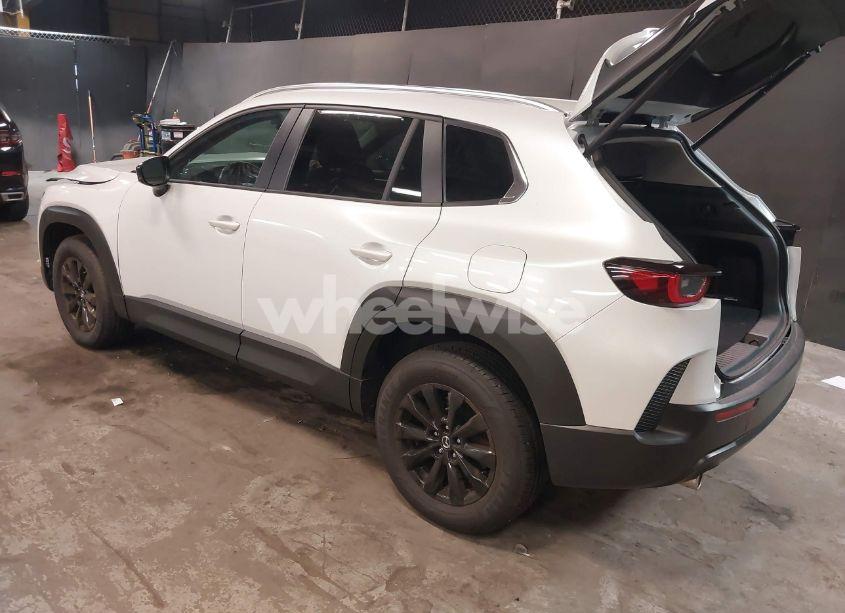 Photo 3 of 2024 Mazda Cx-50 2.5 S PREFERRED (VIN 7MMVABBMXRN213519)