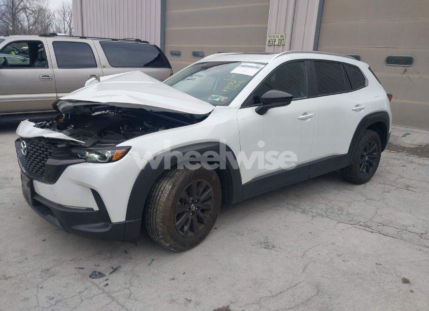 Photo 2 of 2023 Mazda Cx-50 2.5 S PREFERRED PLUS (VIN 7MMVABCM1PN132999)