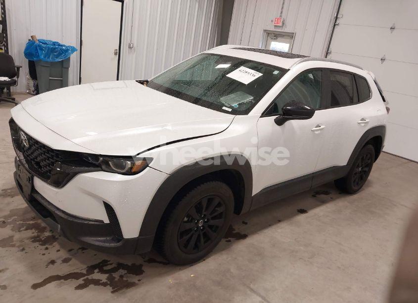 Photo 2 of 2023 Mazda Cx-50 2.5 S PREFERRED PLUS (VIN 7MMVABCM7PN118525)