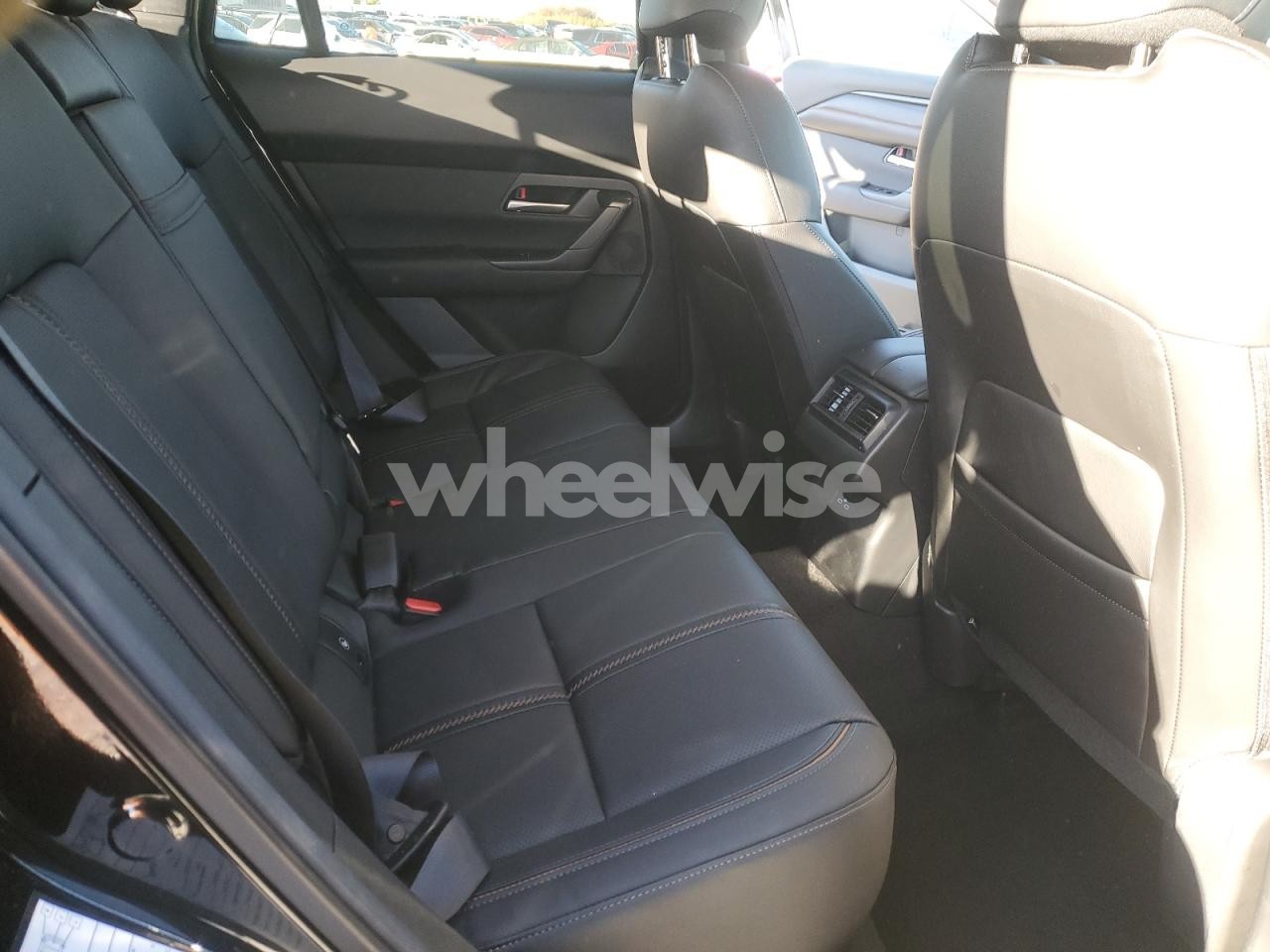 Photo 11 of 2025 MAZDA CX-50 PREMIUM PLUS (VIN 7MMVABEM2SN375002)