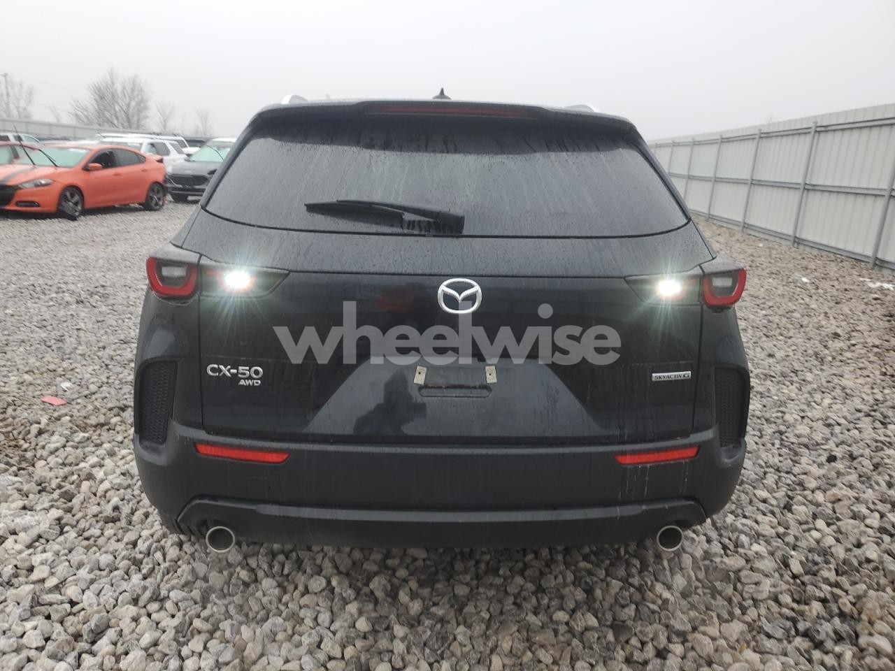 Photo 6 of 2025 MAZDA CX-50 PREMIUM PLUS (VIN 7MMVABEM2SN375002)