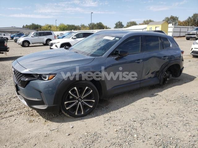 Photo 4 of 2023 MAZDA CX-50 PREMIUM PLUS (VIN 7MMVABEY5PN100430)