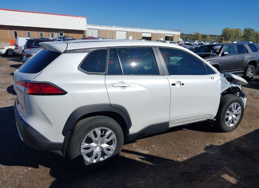 Photo 14 of 2024 Toyota Corolla CROSS L (VIN 7MUAAAAG0RV078619)