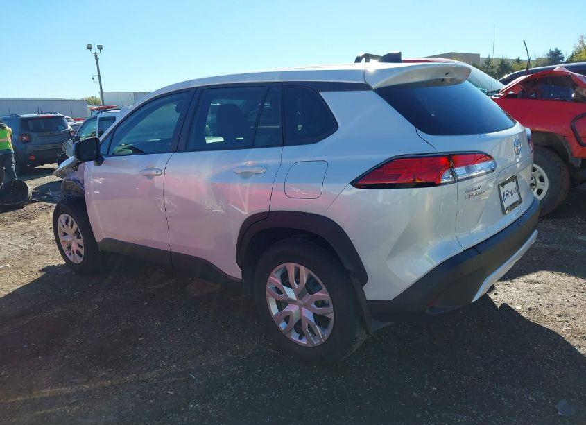 Photo 3 of 2024 Toyota Corolla CROSS L (VIN 7MUAAAAG0RV078619)