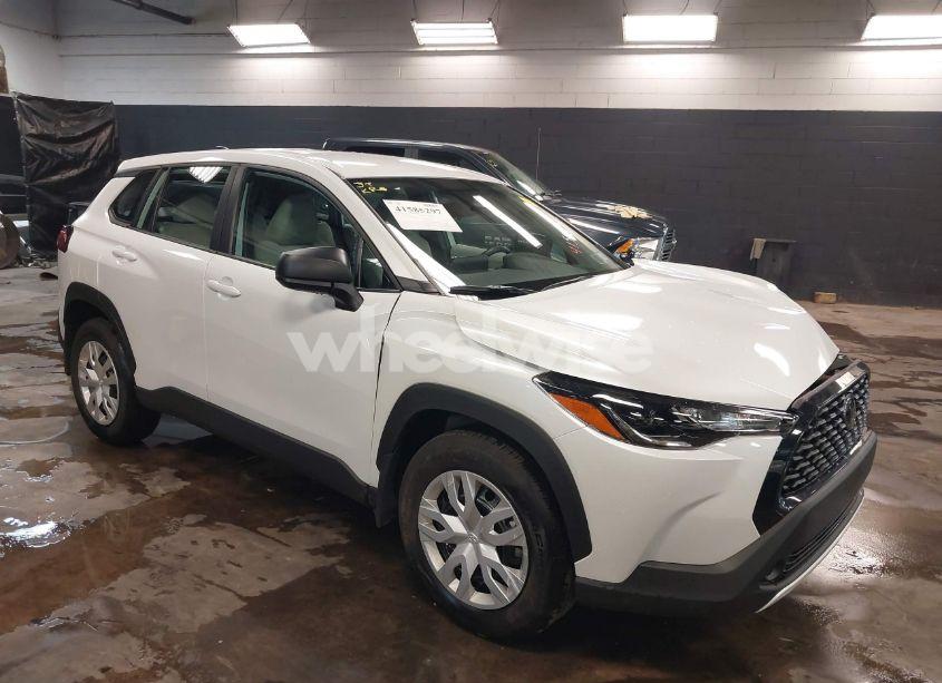 2024 Toyota Corolla CROSS L (VIN 7MUAAAAG0RV099499) main photo