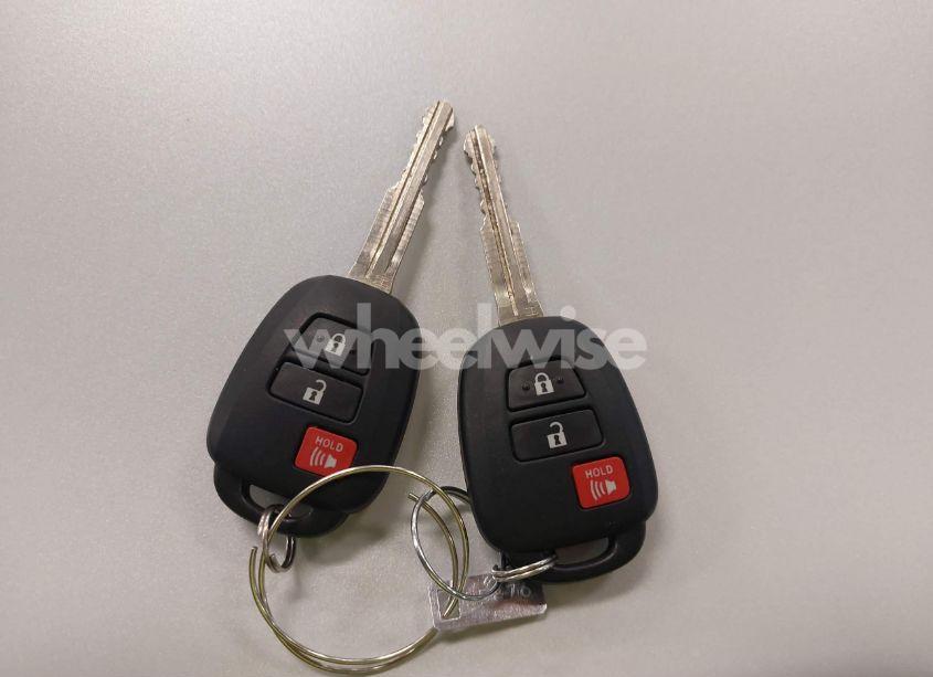 Photo 11 of 2024 Toyota Corolla CROSS L (VIN 7MUAAAAG0RV099499)