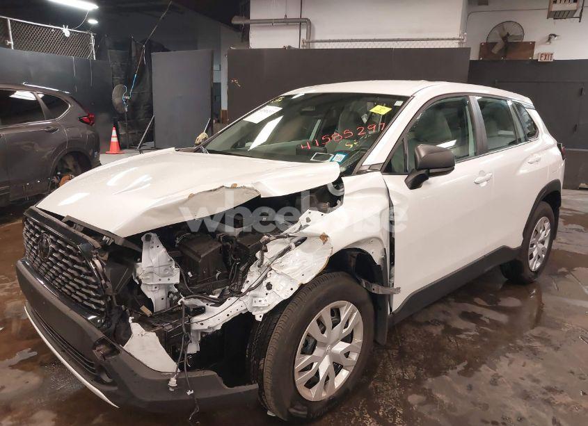 Photo 6 of 2024 Toyota Corolla CROSS L (VIN 7MUAAAAG0RV099499)