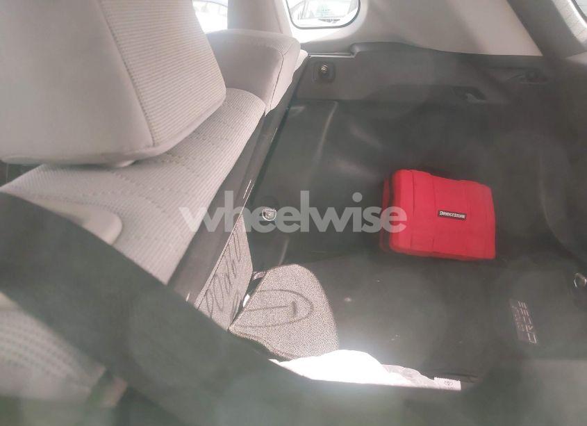 Photo 16 of 2023 Toyota Corolla CROSS L (VIN 7MUAAAAG1PV050373)