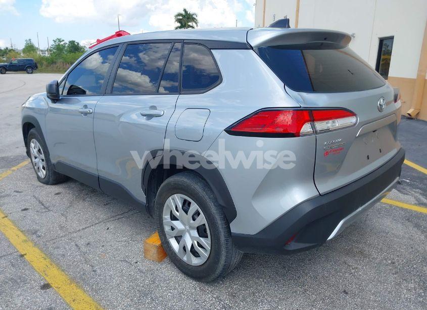 Photo 3 of 2023 Toyota Corolla CROSS L (VIN 7MUAAAAG1PV050373)