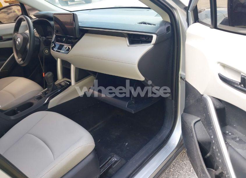 Photo 5 of 2023 Toyota Corolla CROSS L (VIN 7MUAAAAG1PV050373)