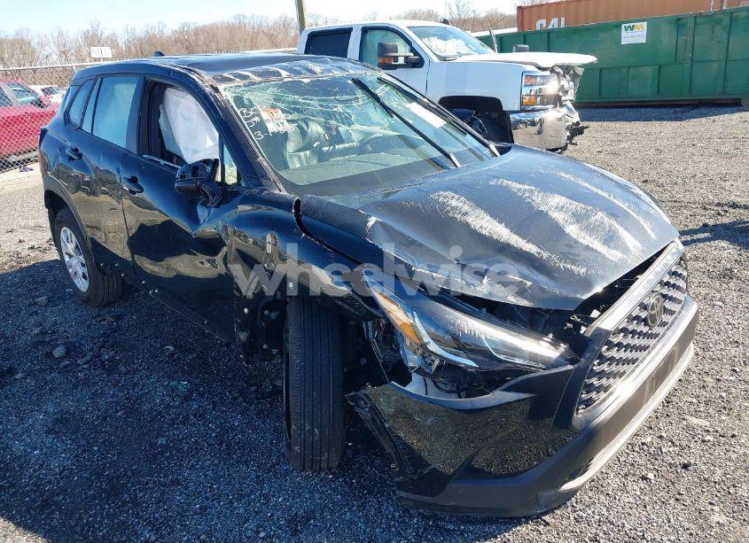 2024 Toyota Corolla CROSS L (VIN 7MUAAAAG1RV101003) main photo