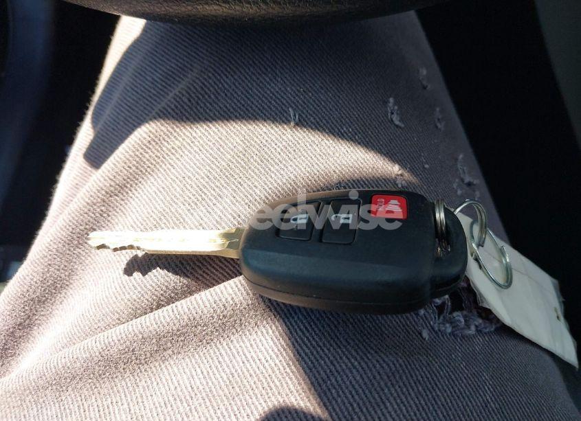 Photo 11 of 2024 Toyota Corolla CROSS L (VIN 7MUAAAAG1RV101003)