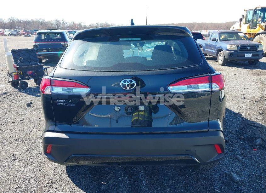 Photo 16 of 2024 Toyota Corolla CROSS L (VIN 7MUAAAAG1RV101003)