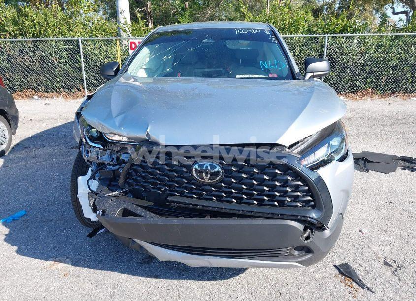 Photo 12 of 2024 Toyota Corolla CROSS L (VIN 7MUAAAAG1RV103480)