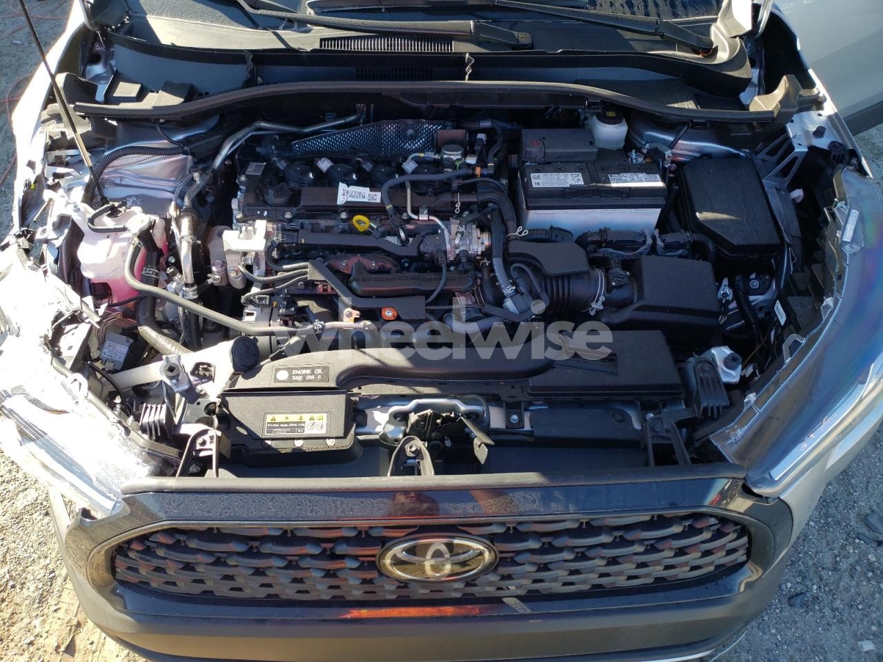Photo 12 of 2025 TOYOTA COROLLA CROSS L (VIN 7MUAAAAG1SV138946)