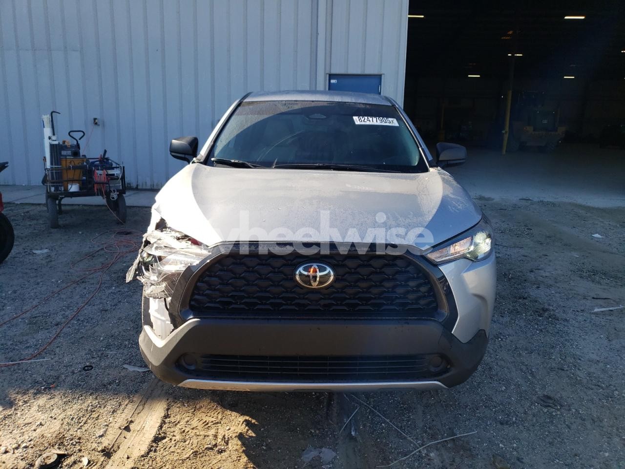 Photo 5 of 2025 TOYOTA COROLLA CROSS L (VIN 7MUAAAAG1SV138946)