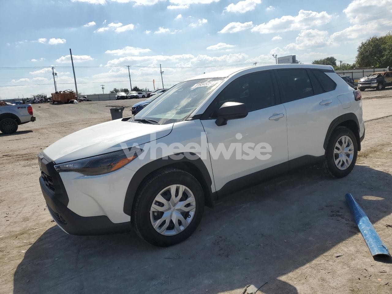 2026 TOYOTA COROLLA CR (VIN 7MUAAAAG1TV152833) main photo