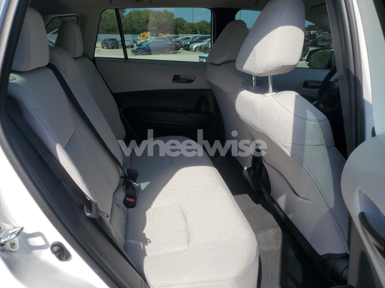 Photo 11 of 2026 TOYOTA COROLLA CR (VIN 7MUAAAAG1TV152833)