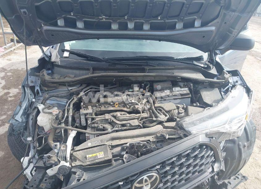 Photo 10 of 2022 Toyota Corolla CROSS L (VIN 7MUAAAAG2NV014916)