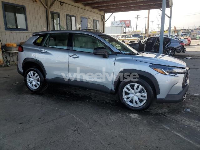 2024 TOYOTA COROLLA CROSS L (VIN 7MUAAAAG2RV115816) main photo