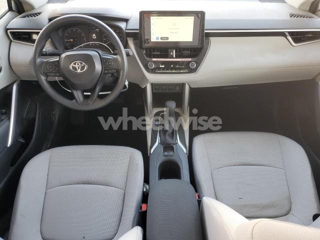 Photo 3 of 2024 TOYOTA COROLLA CROSS L (VIN 7MUAAAAG2RV115816)