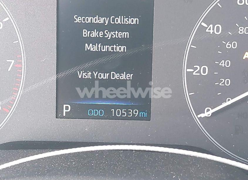 Photo 15 of 2024 Toyota Corolla CROSS L (VIN 7MUAAAAG2RV116884)