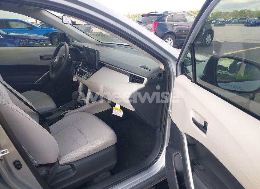 Photo 5 of 2024 Toyota Corolla CROSS L (VIN 7MUAAAAG2RV116884)