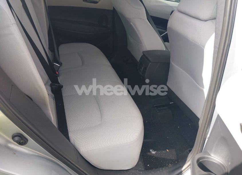 Photo 8 of 2024 Toyota Corolla CROSS L (VIN 7MUAAAAG2RV116884)