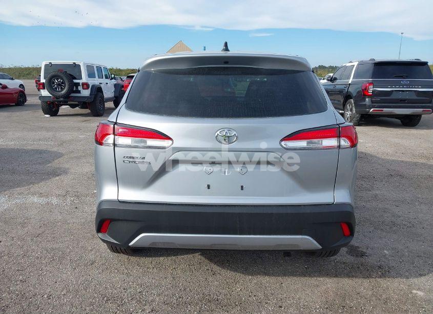 Photo 16 of 2024 Toyota Corolla CROSS L (VIN 7MUAAAAG3RV094281)