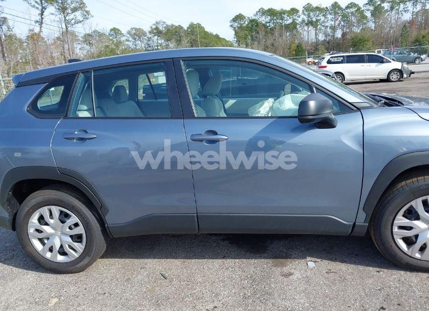 Photo 13 of 2024 Toyota Corolla CROSS L (VIN 7MUAAAAG3RV117218)