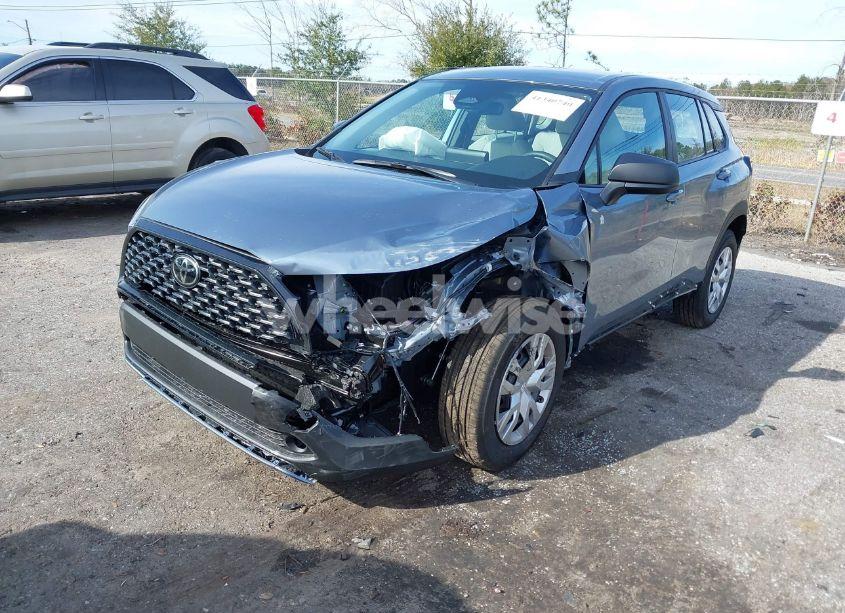 Photo 2 of 2024 Toyota Corolla CROSS L (VIN 7MUAAAAG3RV117218)