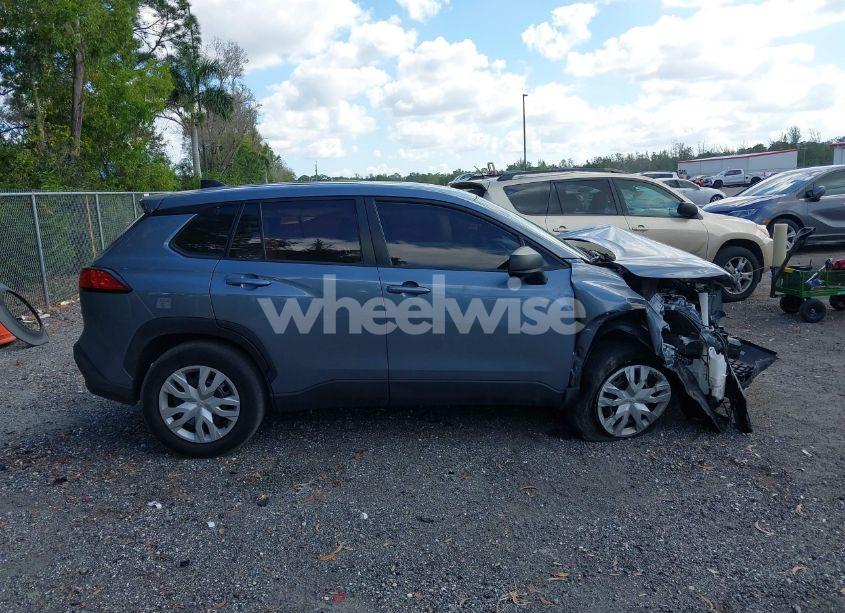 Photo 13 of 2022 Toyota Corolla CROSS L (VIN 7MUAAAAG4NV023780)