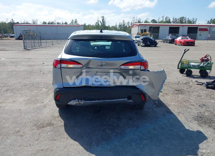 Photo 15 of 2024 Toyota Corolla CROSS L (VIN 7MUAAAAG4RV082432)