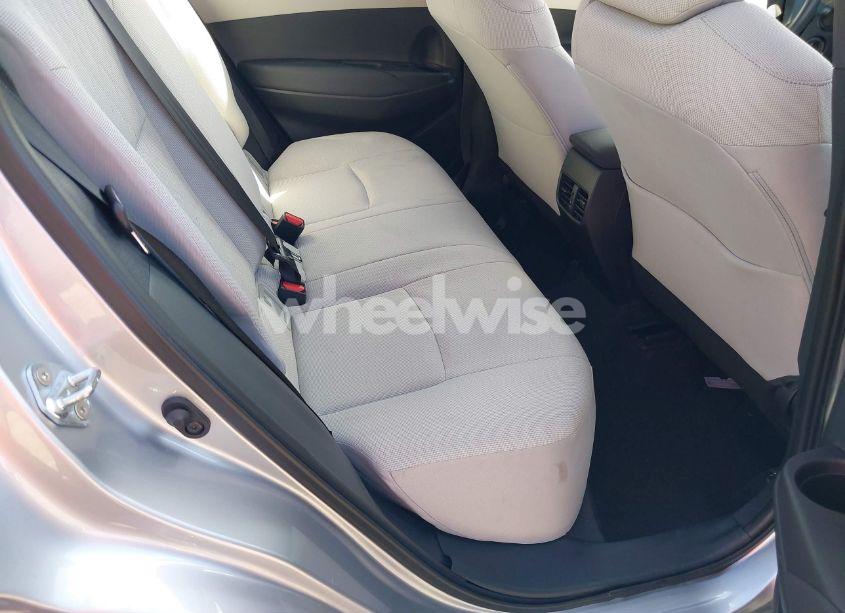 Photo 8 of 2024 Toyota Corolla CROSS L (VIN 7MUAAAAG4RV082432)