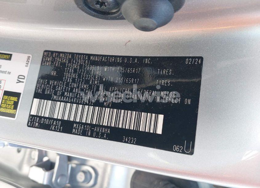 Photo 9 of 2024 Toyota Corolla CROSS L (VIN 7MUAAAAG4RV082432)