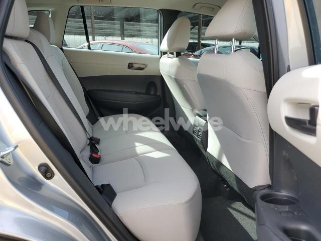 Photo 10 of 2025 TOYOTA COROLLA CROSS L (VIN 7MUAAAAG4SV136463)