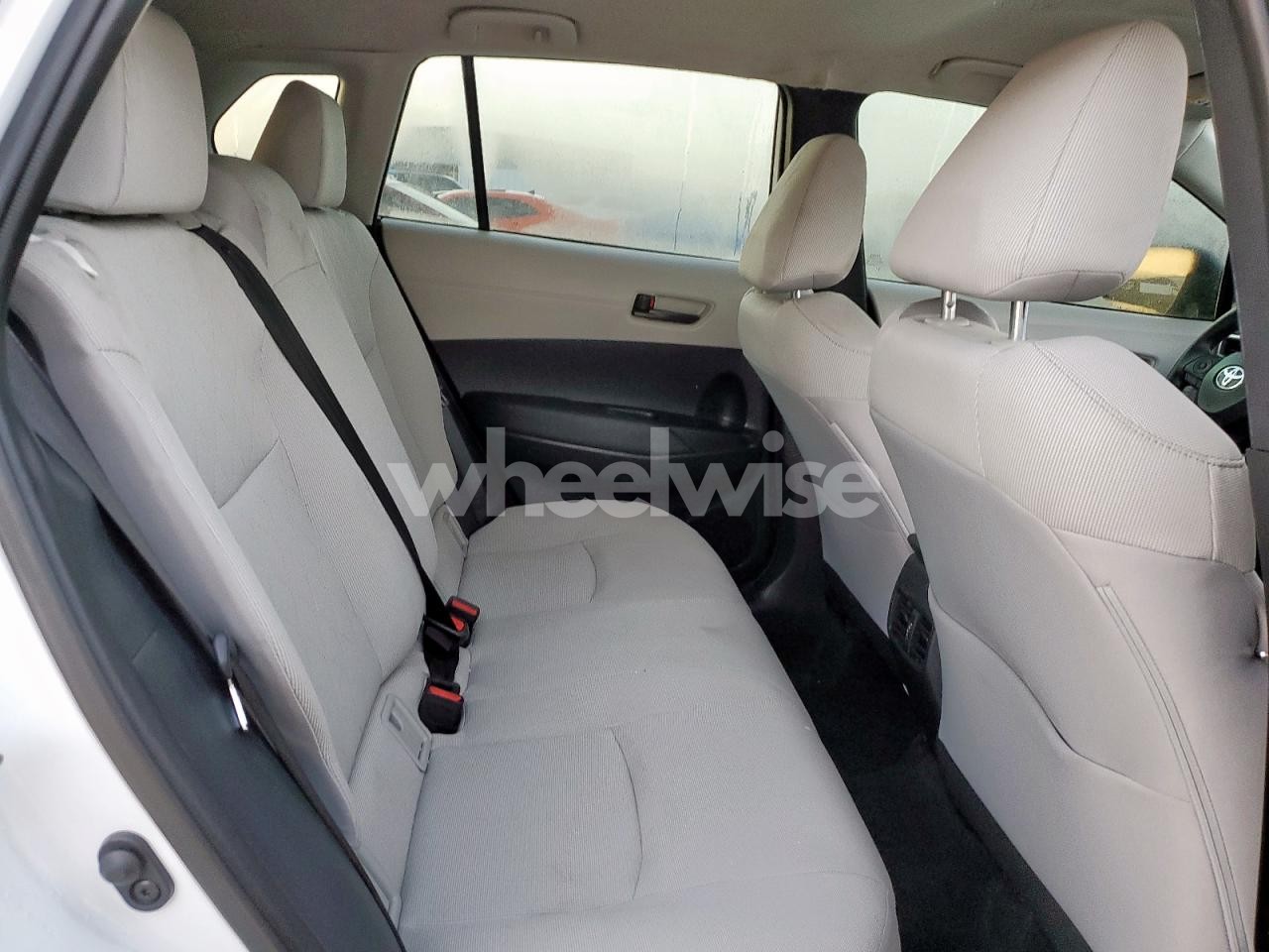 Photo 10 of 2025 TOYOTA COROLLA CROSS L (VIN 7MUAAAAG4SV146331)