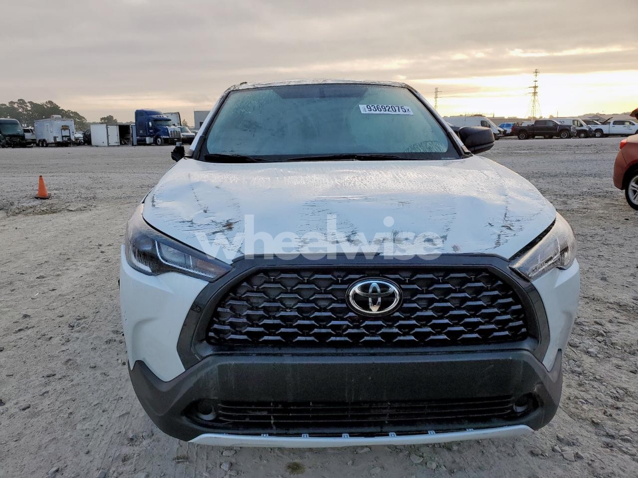 Photo 5 of 2025 TOYOTA COROLLA CROSS L (VIN 7MUAAAAG4SV146331)