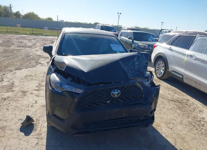 Photo 11 of 2022 Toyota Corolla CROSS L (VIN 7MUAAAAG6NV029953)