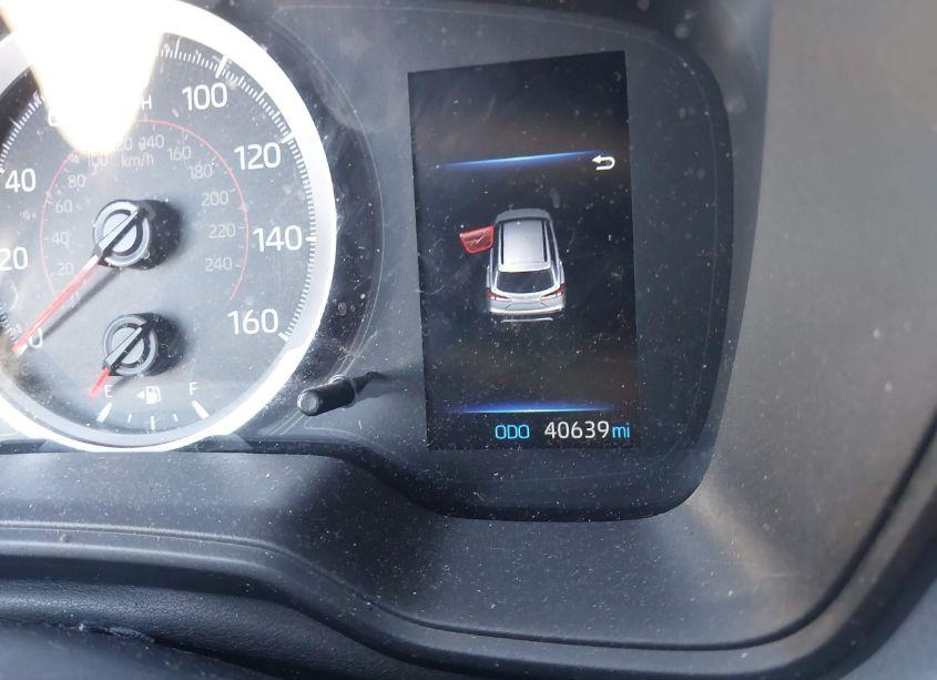 Photo 14 of 2022 Toyota Corolla CROSS L (VIN 7MUAAAAG6NV029953)