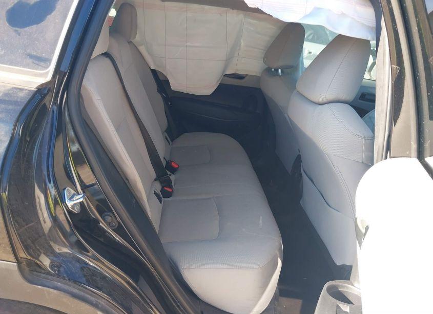 Photo 8 of 2022 Toyota Corolla CROSS L (VIN 7MUAAAAG6NV029953)