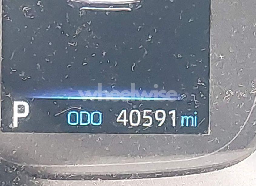 Photo 15 of 2022 Toyota Corolla CROSS L (VIN 7MUAAAAG6NV031525)