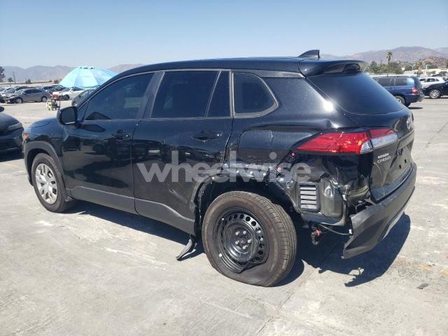 Photo 2 of 2025 TOYOTA COROLLA CROSS L (VIN 7MUAAAAG6SV138621)