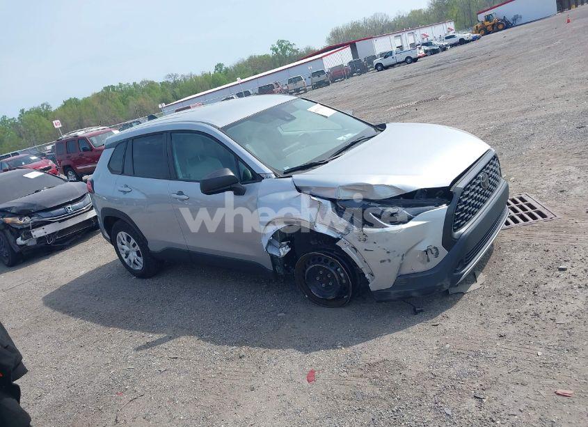 Photo 13 of 2022 Toyota Corolla CROSS L (VIN 7MUAAAAG7NV009940)