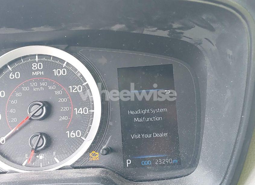 Photo 7 of 2022 Toyota Corolla CROSS L (VIN 7MUAAAAG7NV009940)