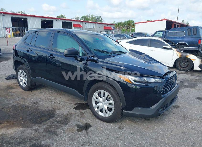 2024 Toyota Corolla CROSS L (VIN 7MUAAAAG7RV101166) main photo