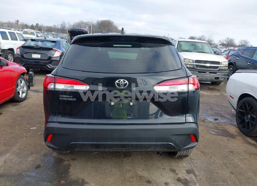 Photo 16 of 2022 Toyota Corolla CROSS L (VIN 7MUAAAAG8NV026388)